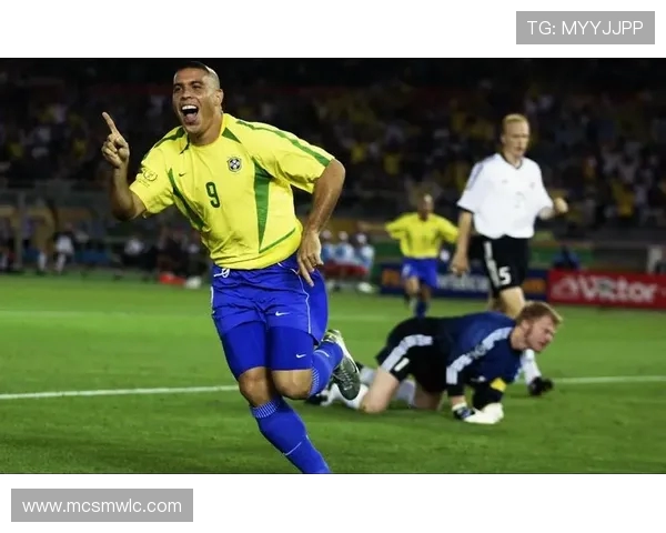 致敬传奇谢幕时刻罗纳尔多世界杯终章回望梦想与泪水交织的荣光岁月